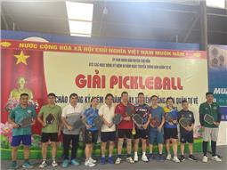 Sôi nổi thi đấu pickleball chào mừng Ngày truyền thống lực lượng Dân quân tự vệ